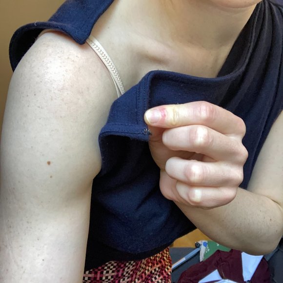 Joseph Sleeveless Ruched Wool Top w/ Shoulder Clasp sz S - Picture 4 of 11